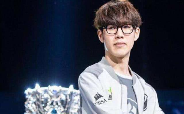 包含瑞士队不断突破！，TheShy连续二十场比赛得分超过表现优异气势如虹延续的词条-开云体育